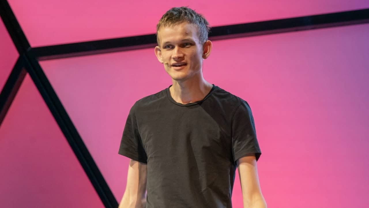Vitalik Buterin 地址买入 3 万枚 ANON 代币，激励币价应声飙逾 600%