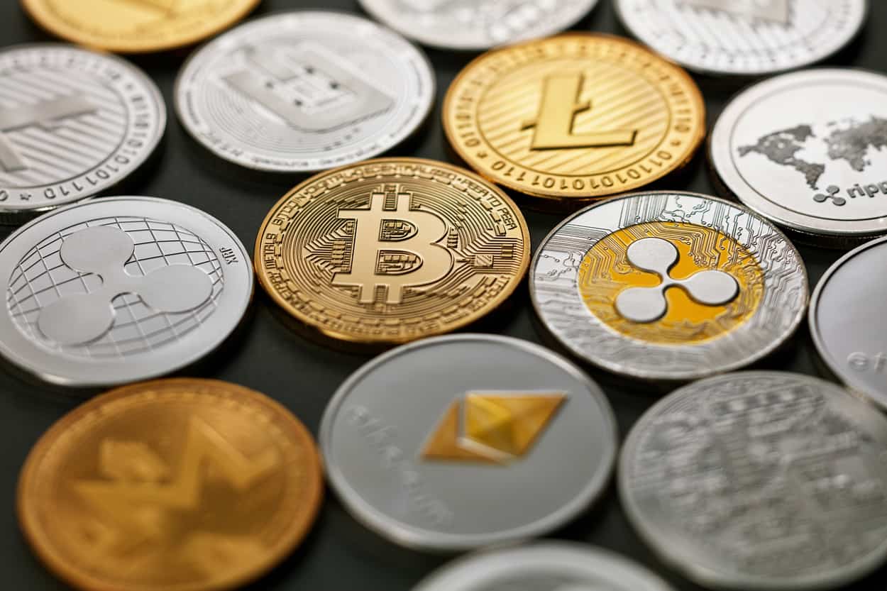 加密货币市场清算达 6.32 亿美元、 XRP 领跑，警示波动风险