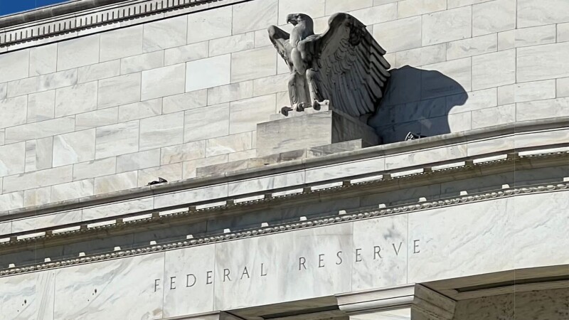 美国 Fed 政策大转弯、撤销指引！银行涉足加密货币免再报备