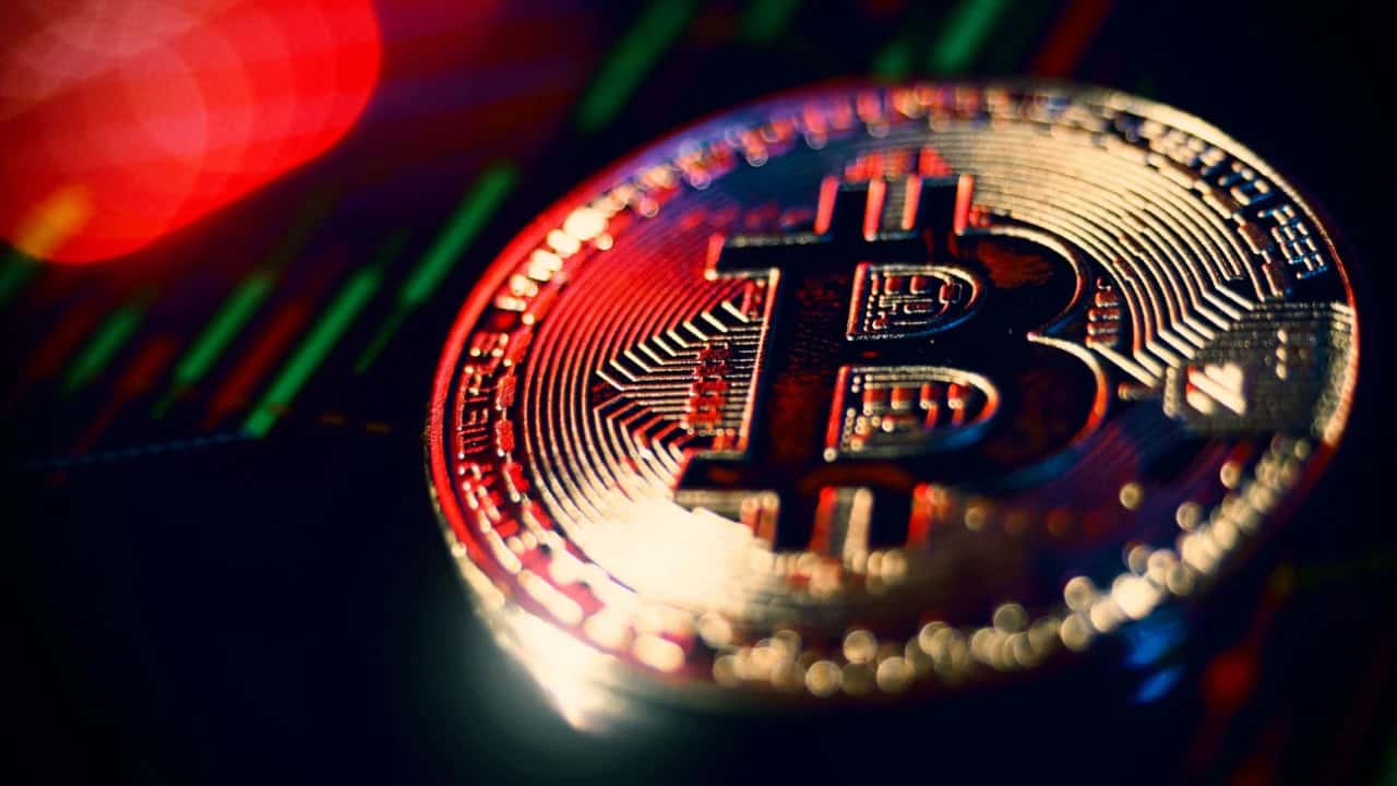 「Sell in May」魔咒来袭？比特币「5 月季节性规律」成警讯