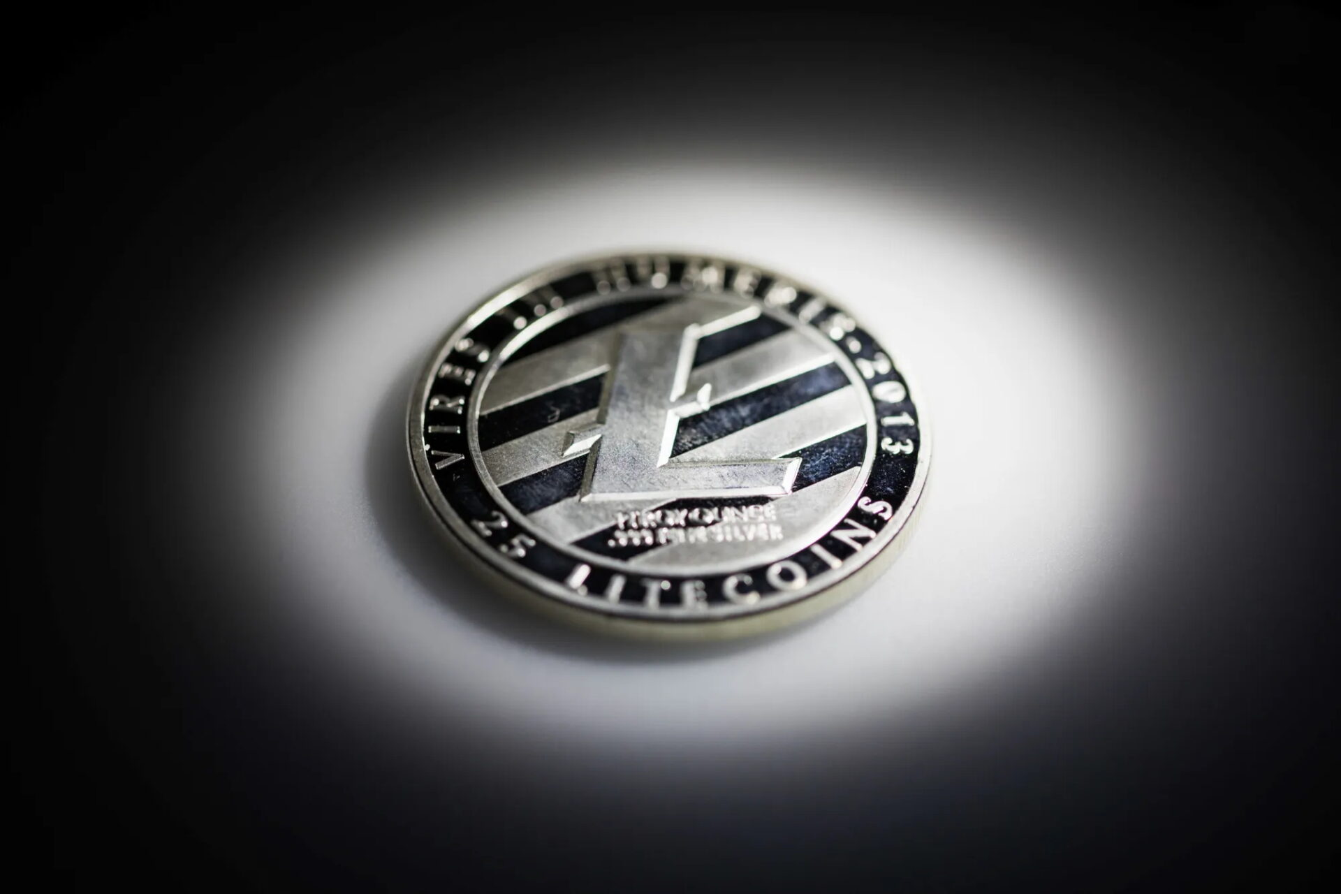 莱特币现货 ETF 卡关！美国 SEC 延长审核、年底过关机率仍被看好