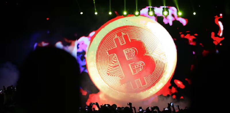 新手买家 FOMO 、主力却在观望！分析：比特币短线恐盘整