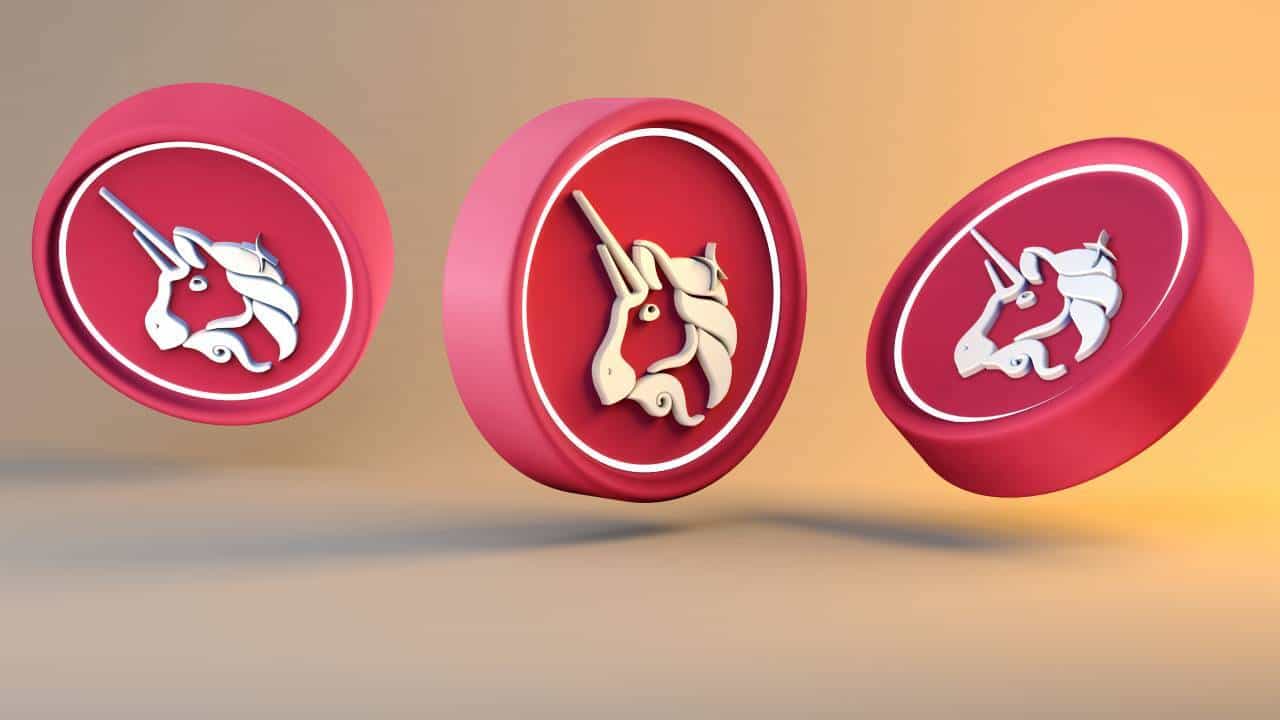 UNI 应声飙 46%！Uniswap 提案启动「费用开关」、引入 UNI 销毁机制