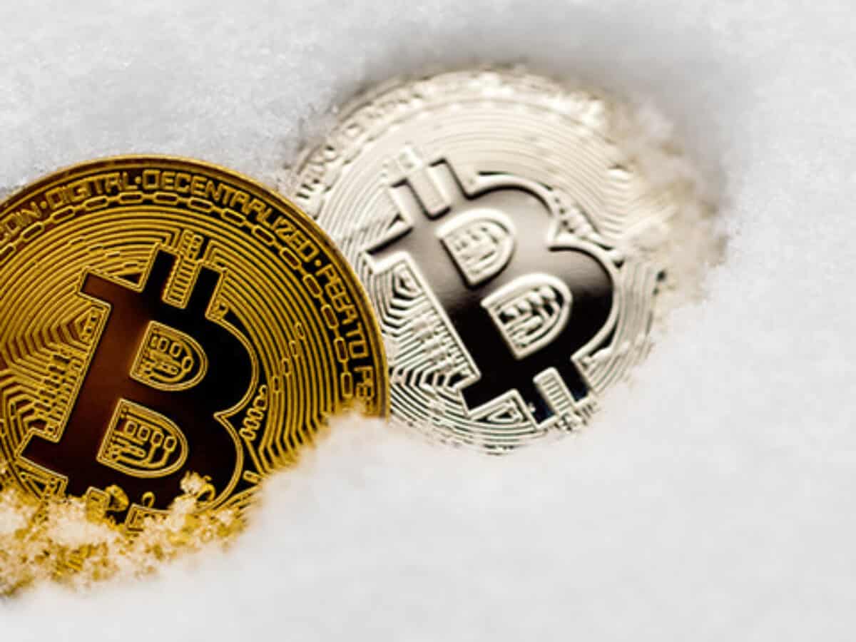 圣诞行情告吹！比特币、以太币 ETF 失血，分析师：来年走势看节后