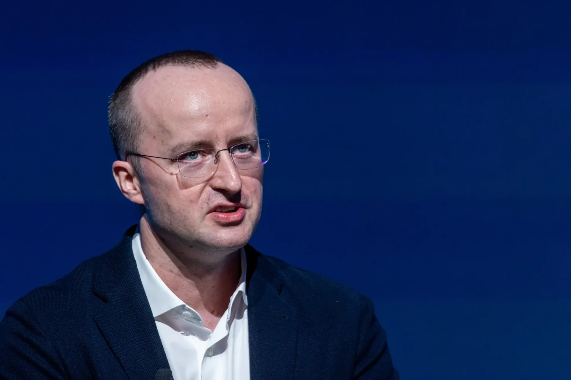 Crypto.com 创办人砸 7 千万美元买下「ai.com」！上线后大当机数小时