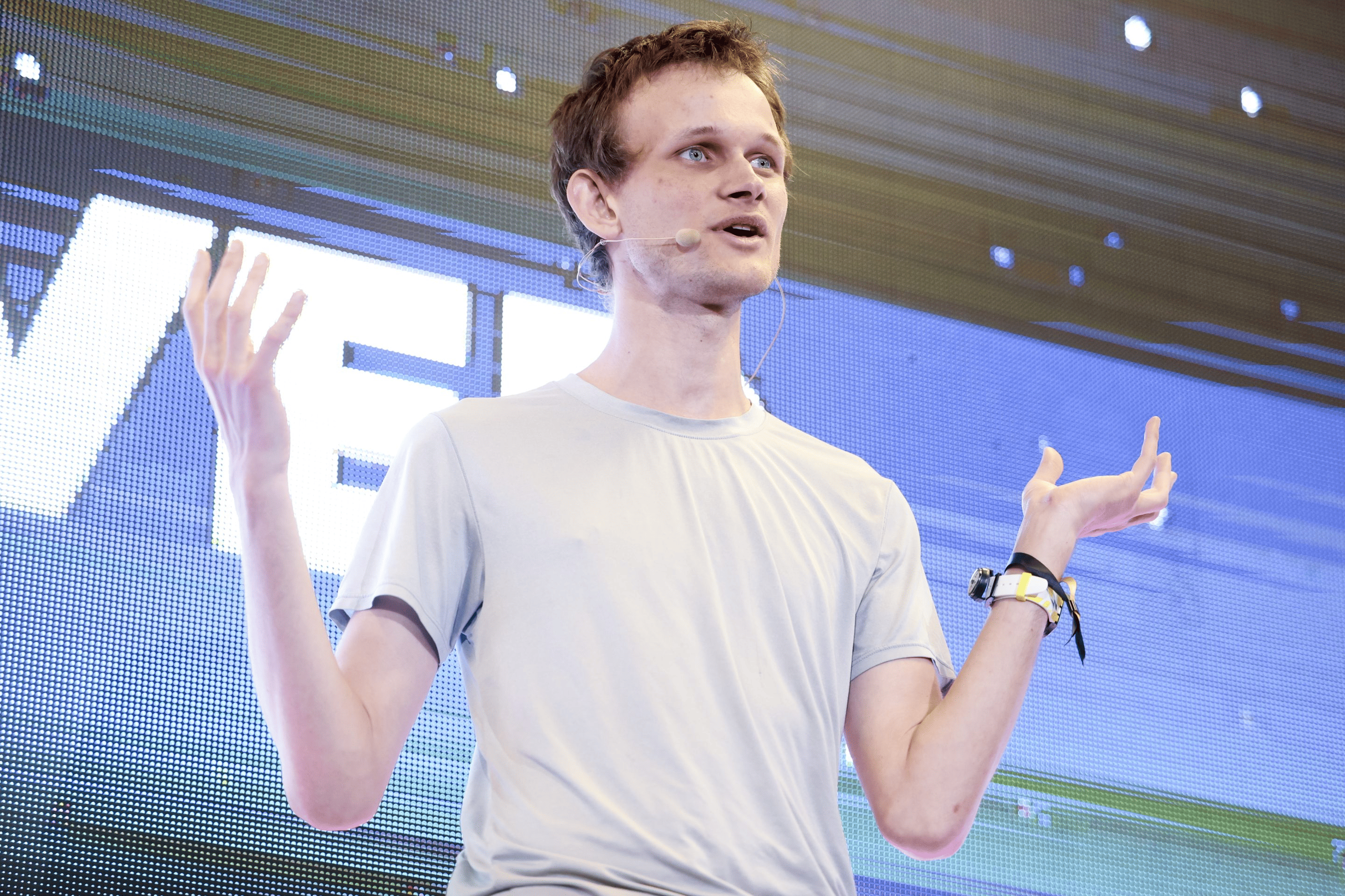基金会只是普通节点！「V 神」：维护 ETH 价值得靠「大户」们挺身