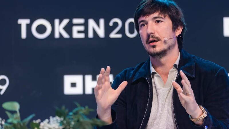 迷因币「没路用」！Robinhood 执行长：「RWA 代币化」才是加密货币的未来
